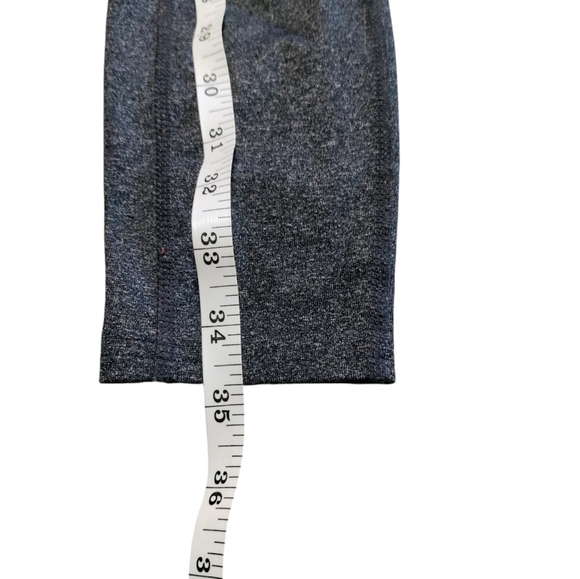 Skechers workout pants size small 29" waist. Like New - Picture 9 of 9